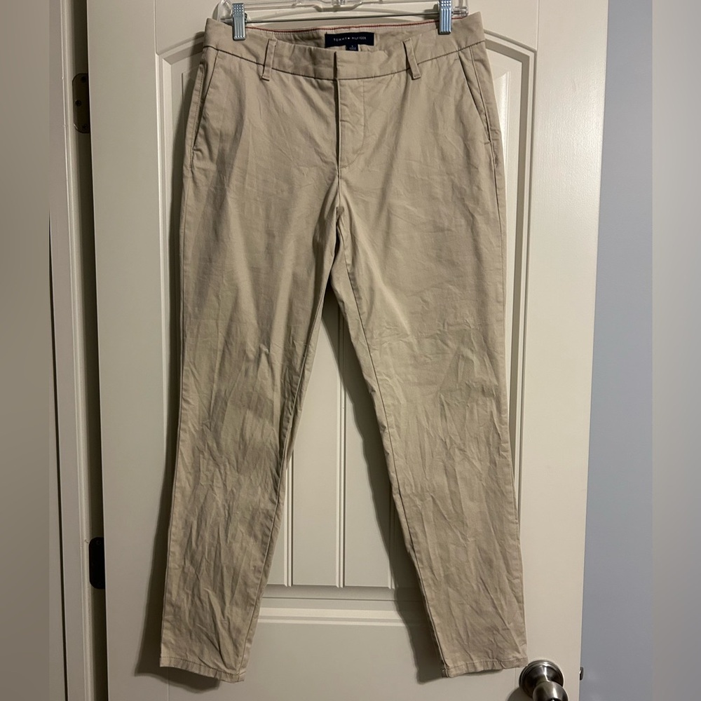 Tommy Hilfiger Women’s Beige Chinos